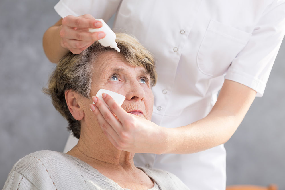 Age-related macular degeneration – Types and management
