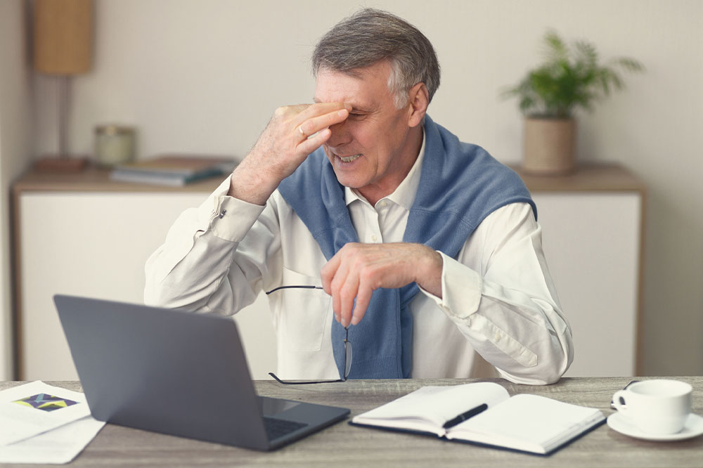 Double vision – Causes, symptoms, and management