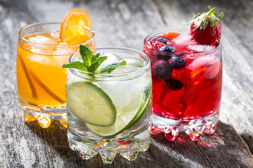 Top 12 beverages that help satisfy thirst
