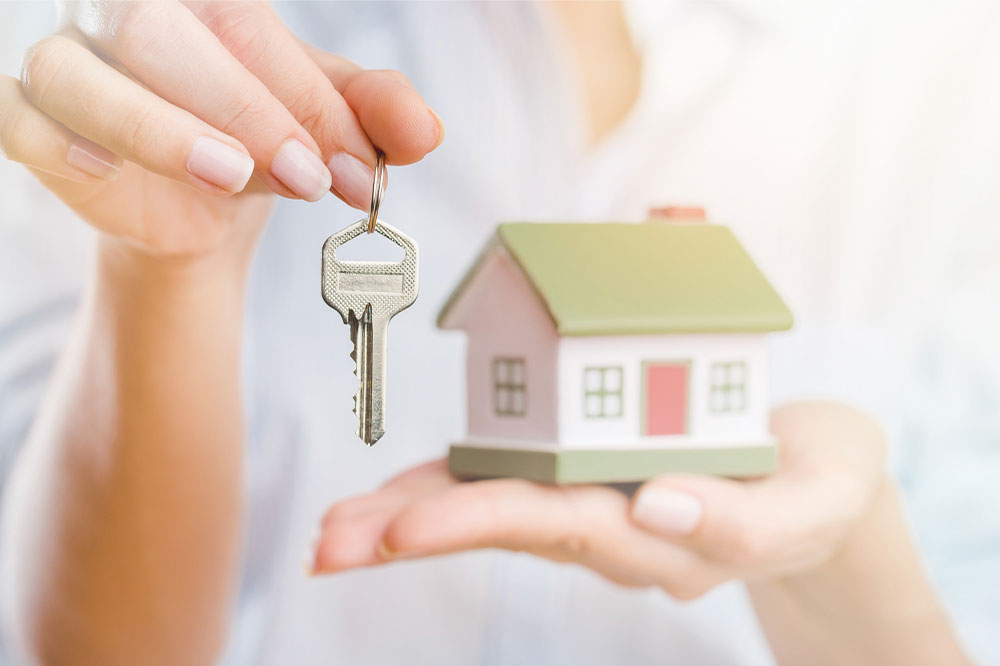 11 factors seniors should consider while buying a home
