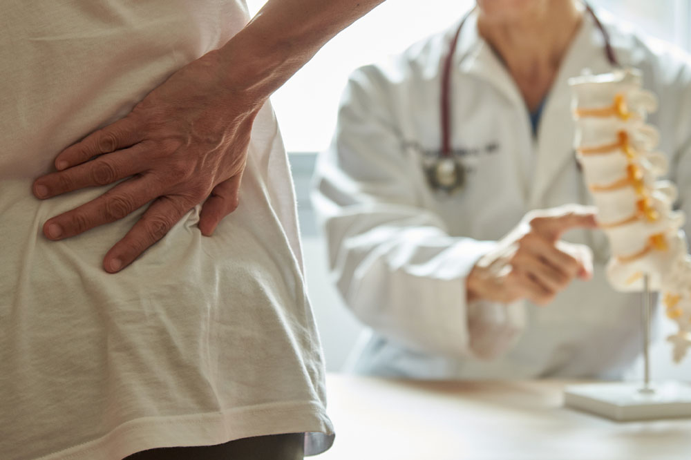9 tips to find a reputed spine doctor nearby